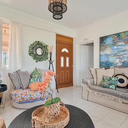 Theodoros * 尼基亚娜