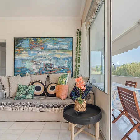 Appartement Theodoros *